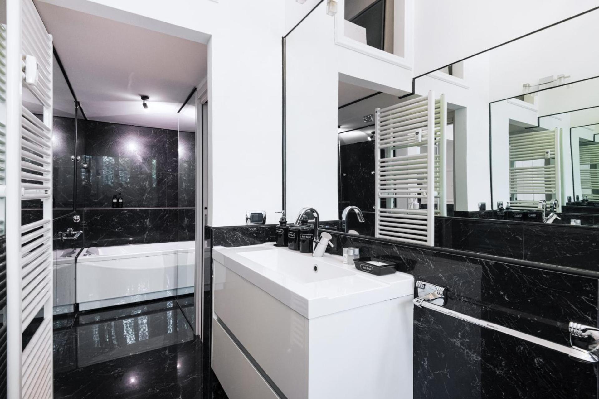 Easylife - Monolocale In Sant'ambrogio * Milan