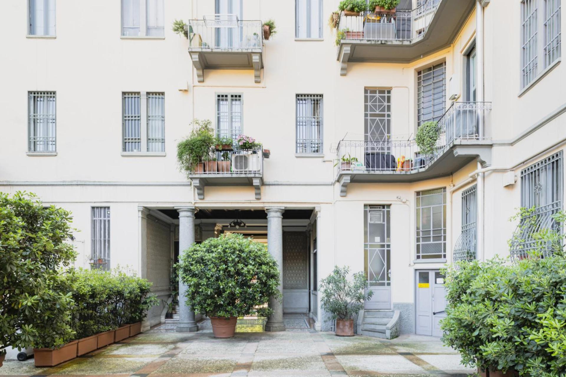 Easylife - Monolocale In Sant'ambrogio Milan